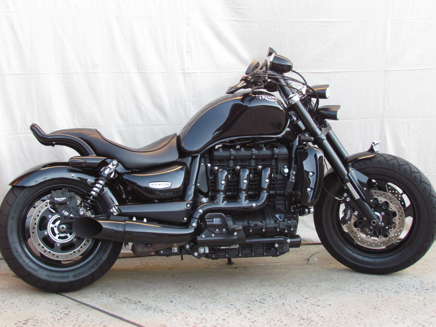 triumph rocket 3